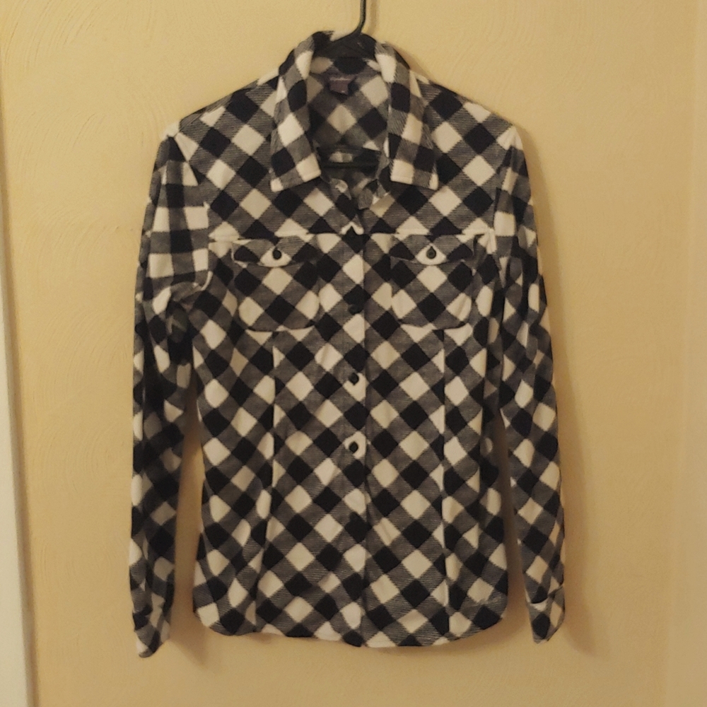 Eddie Bauer, Medium, black and white buffalo plaid